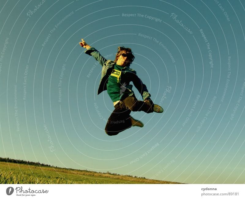 Jump into the field! VII Hop Spring Meadow Grass Green Style Sunset Posture Blade of grass Worm's-eye view Sunbeam Kick Martial arts Man Fellow Field Straddle