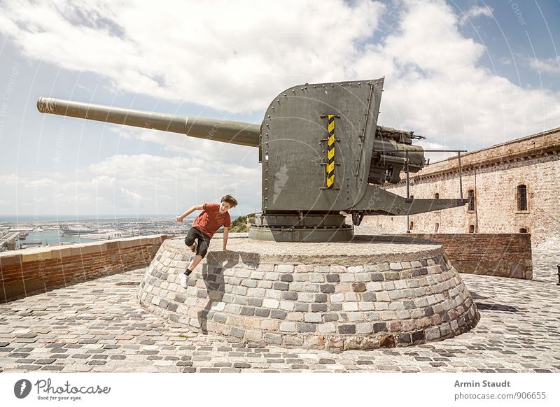 Cannon - Castle - Boy Vacation & Travel Adventure Summer vacation Human being Masculine Youth (Young adults) 1 8 - 13 years Child Infancy Sky Beautiful weather