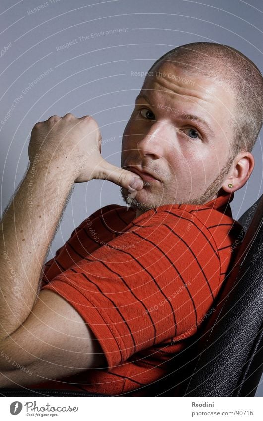just me Man Portrait photograph Bald or shaved head Hair and hairstyles Facial hair Hand Earnest Self portrait Unemotional Indifferent Break Work and employment