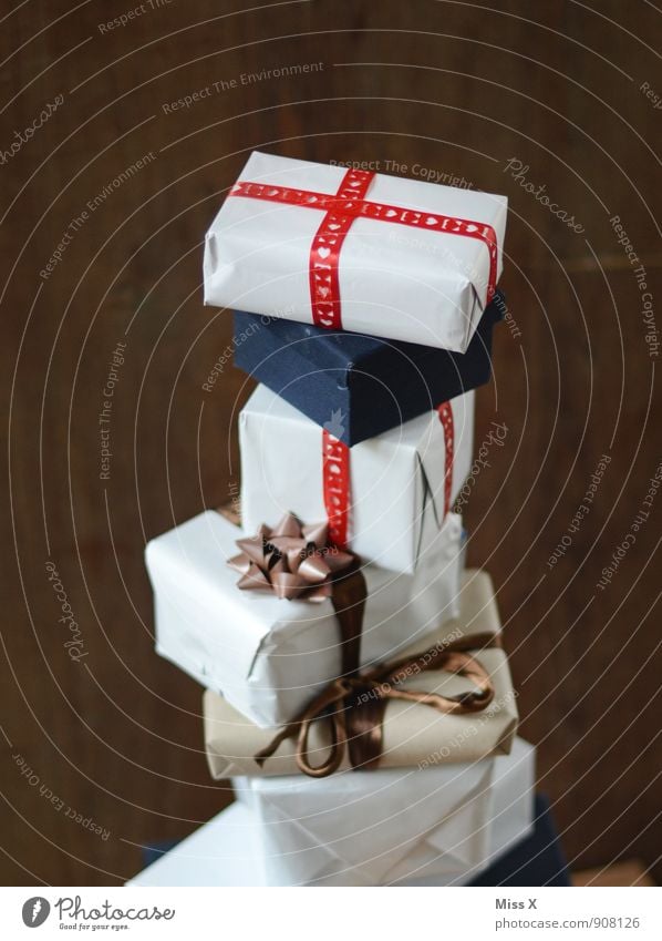 "Brav" pays off Luxury Feasts & Celebrations Christmas & Advent Birthday Packaging Package Bow Many Moody Anticipation Lack of inhibition Giving of gifts Gift