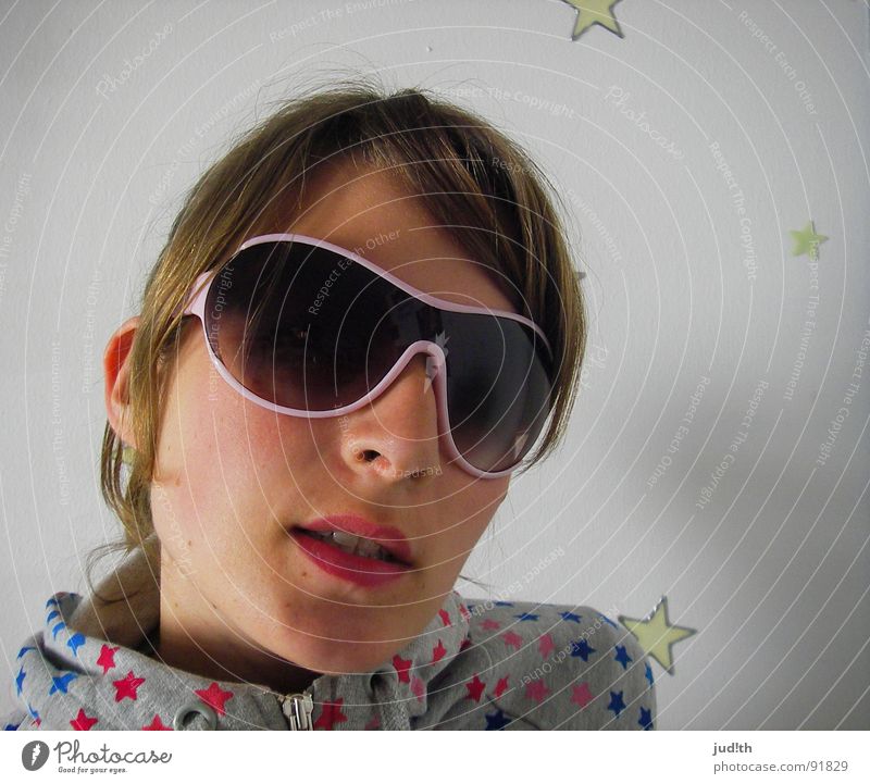 Look at the stars... Sunglasses Multicoloured White Woman Pink Night Rainbow Portrait photograph Youth (Young adults) Joy Judith Cool (slang) Colour
