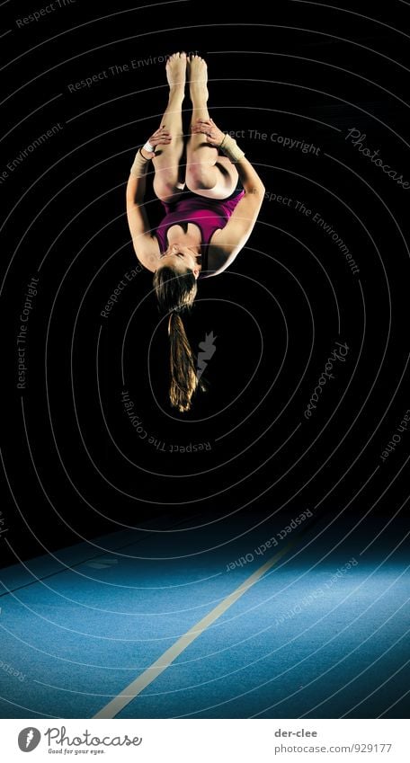 somersault Elegant Athletic Fitness Sports Sportsperson Gymnastics Salto Feminine Young woman Youth (Young adults) Woman Adults Body 1 Human being 13 - 18 years