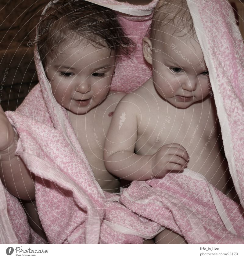 two_under _one_ceiling 2 Twin Baby Child Pink Sweet Emily Clean Fresh Toddler Human being Joy oh joMan not alone Blanket without panties strapless girl-girl