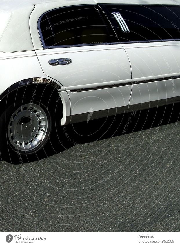 VIP Limousine Fame Important Star (Symbol) Black White Luxury stretch Car Detail