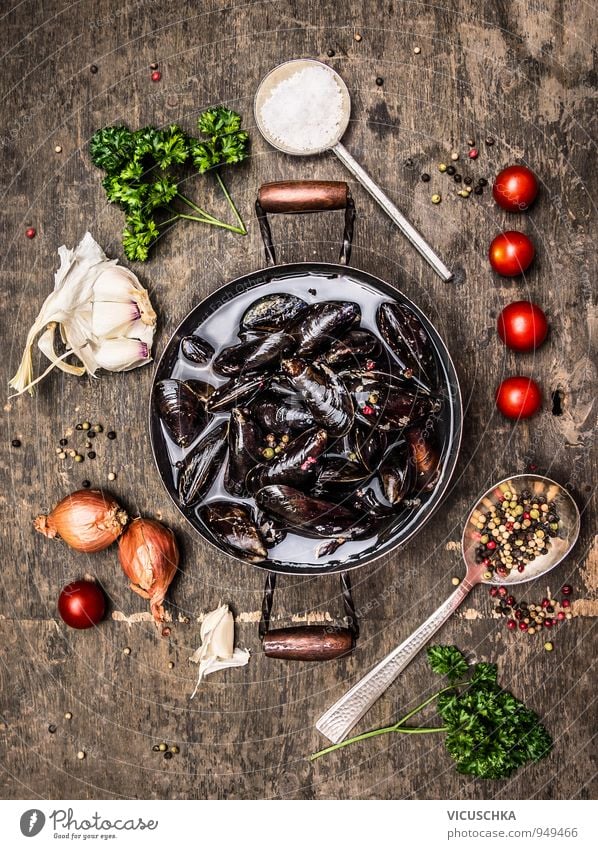 Fresh mussels in a pot with herbs and spices Food Seafood Vegetable Soup Stew Herbs and spices Nutrition Lunch Buffet Brunch Banquet Organic produce