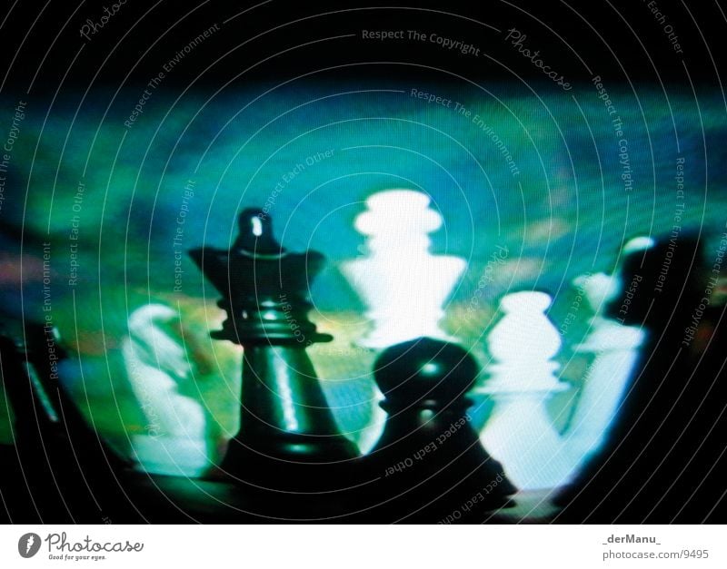 Blurred strategy Planning Lose Horse Green Pixel TV set Macro (Extreme close-up) Close-up chess Chessboard screen Lady King Blue blured Modern black white