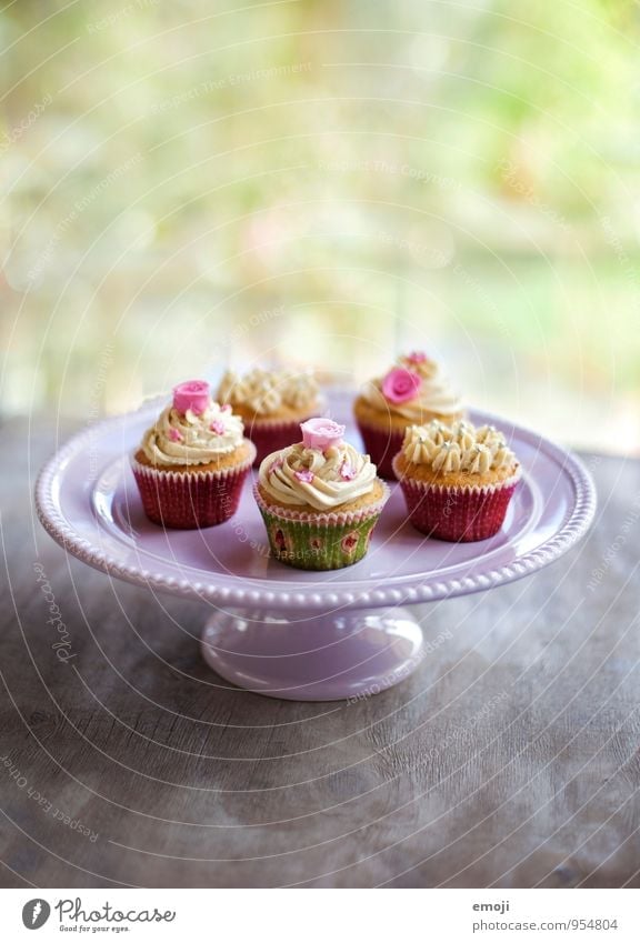 cupcakes Dough Baked goods Cake Dessert Candy Nutrition To have a coffee Slow food Finger food Delicious Sweet Pink Cupcake Colour photo Interior shot Deserted