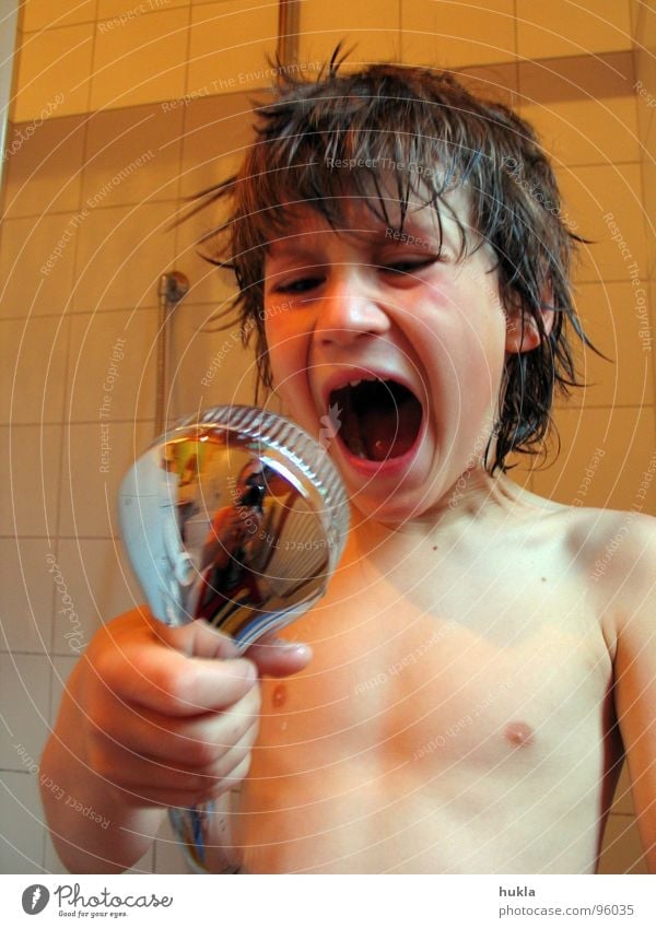 Help, what's coming out of the shower? Child Scream Fear Emotions Dazzle Steel Panic Bathroom Shower (Installation) Shower head Boy (child) Mouth Eyes