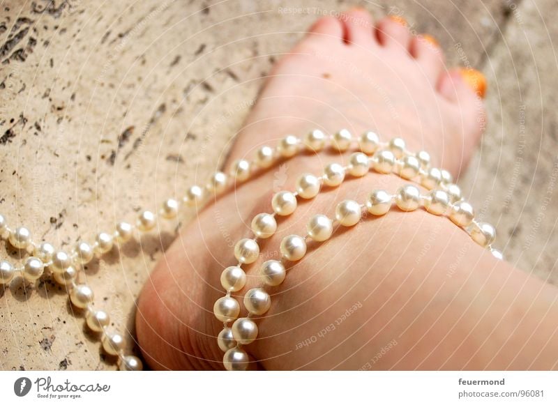 In chains (1) Shackled Toes Bound Necklace Ankle chain Safety Woman Connection Pearl Feet Handcuff bondage Legs Noble surround Human being Skin pearls foot