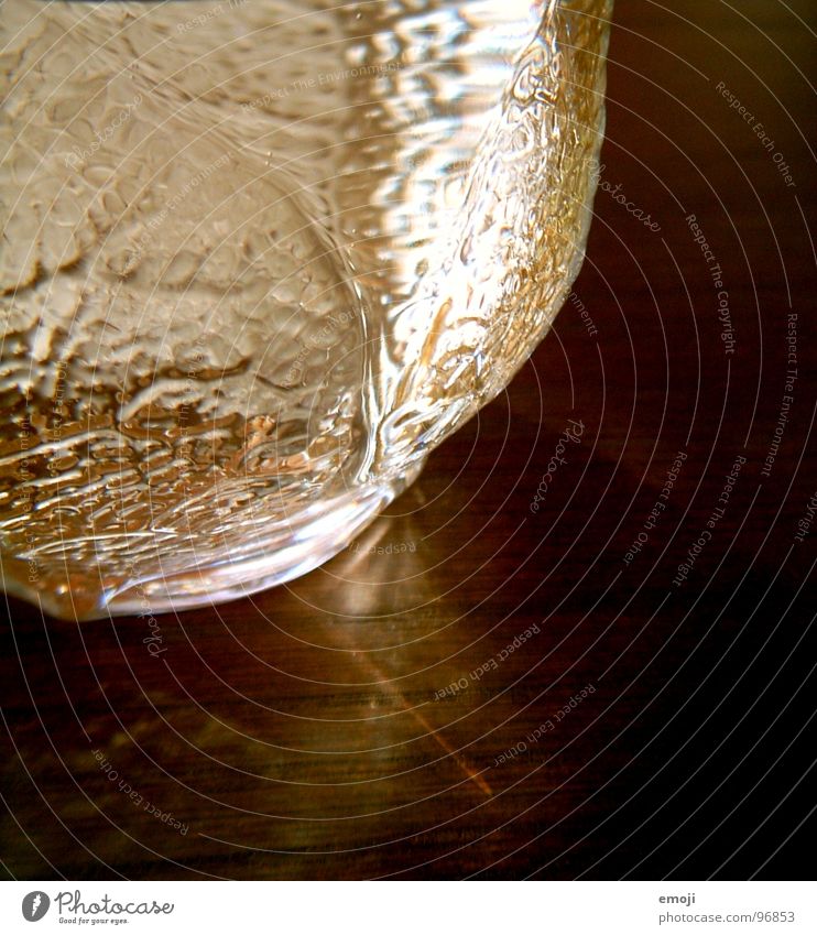 Play of light Light Juice Beverage Refreshment Wood Pattern Sunbeam Illuminate Blur Fresh Fluid Dark Bright Converse Water Macro (Extreme close-up) Close-up