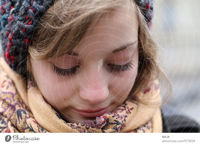 wrapped up Feminine Young woman Youth (Young adults) Head 1 Human being luck Winter mood peel Colour photo
