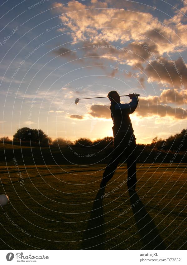 golf Vacation & Travel Tourism Sports Golf Human being Masculine 1 Nature Landscape Sky Athletic Senior citizen Contentment Uniqueness Contact Testing & Control