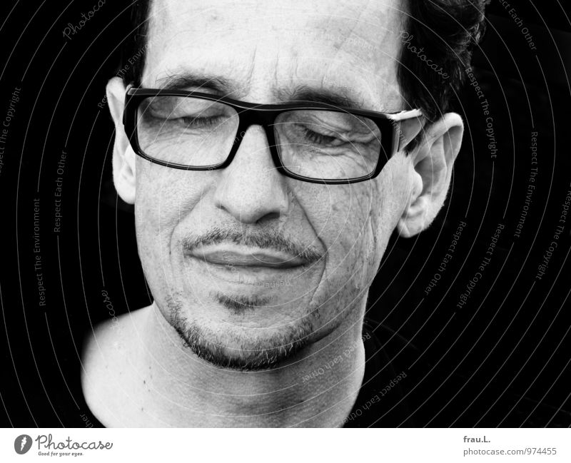 contented Happy Human being Masculine Man Adults Face 1 45 - 60 years Eyeglasses Black-haired Facial hair Relaxation Positive Emotions Safety (feeling of)
