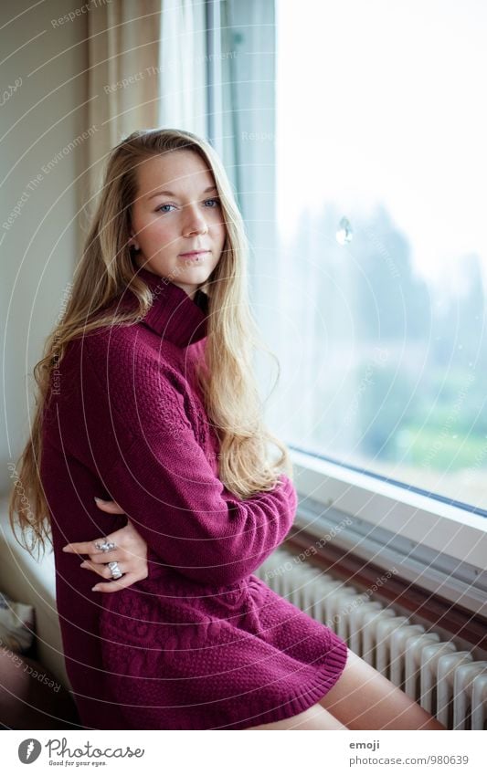 leela Feminine Young woman Youth (Young adults) 1 Human being 18 - 30 years Adults Sweater Long-haired Beautiful Violet Sadness Think Colour photo Interior shot