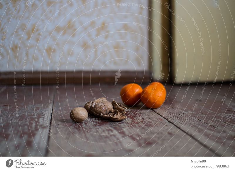 old but beautiful 1 Wood Old Tangerine walnuts Floorboards Hallway Texture of wood Fruit Christmas & Advent Colour photo Interior shot Deserted