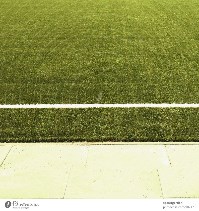 sideways Playing field Artificial lawn Fringe zone Green Section of image Square Sporting grounds Edge Deserted Ball sports Soccer plate covering