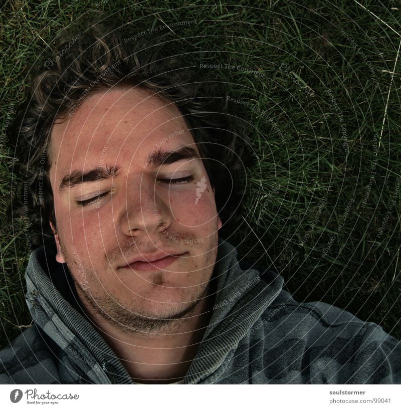 kaput Self portrait Sleep Relaxation Closed eyes Facial hair Broken Completed Green Stripe Meadow Grass Calm Loneliness Remote Peace Man Lie Face Eyes Fatigue